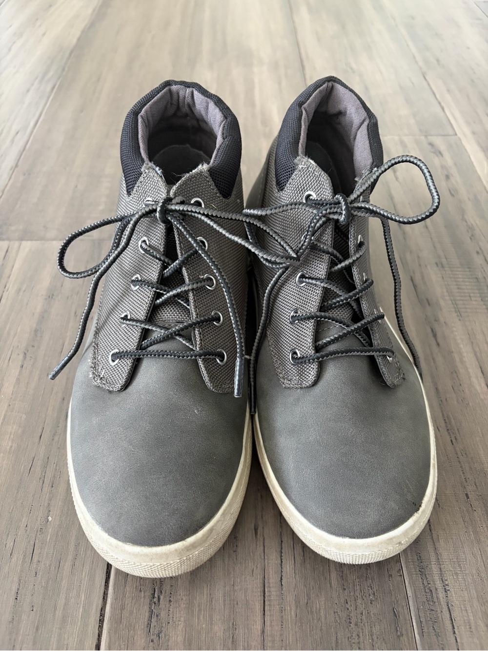 Boys hi-top gray canvas sneakers - size 4 - Sun+Stone brand (Macy’s)